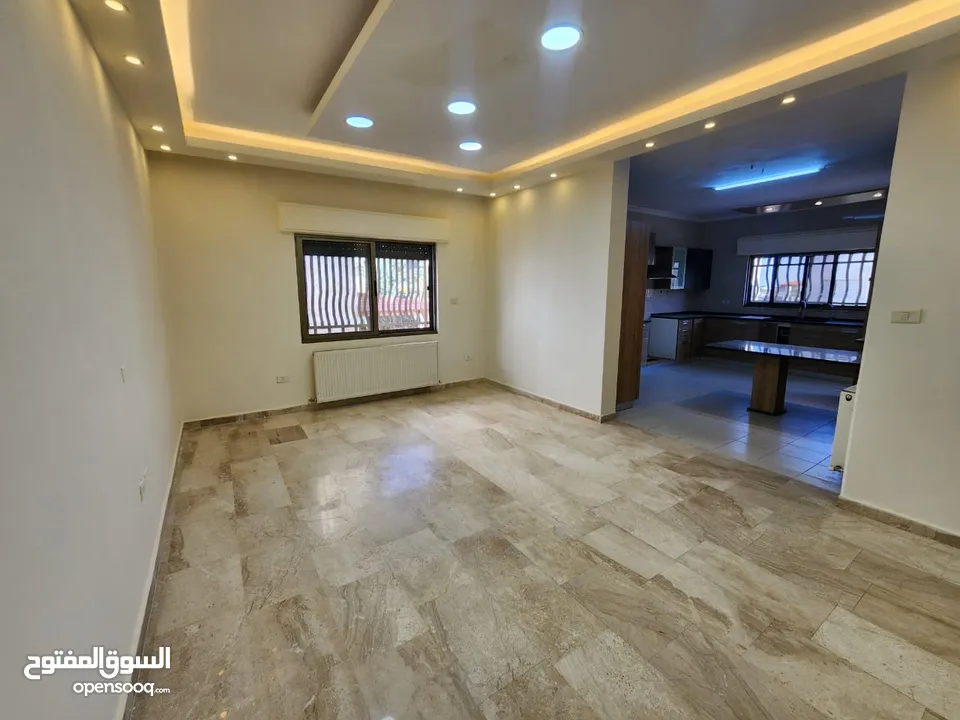 شقة فارغة للإيجار في منطقة خلدا- REF: 14656