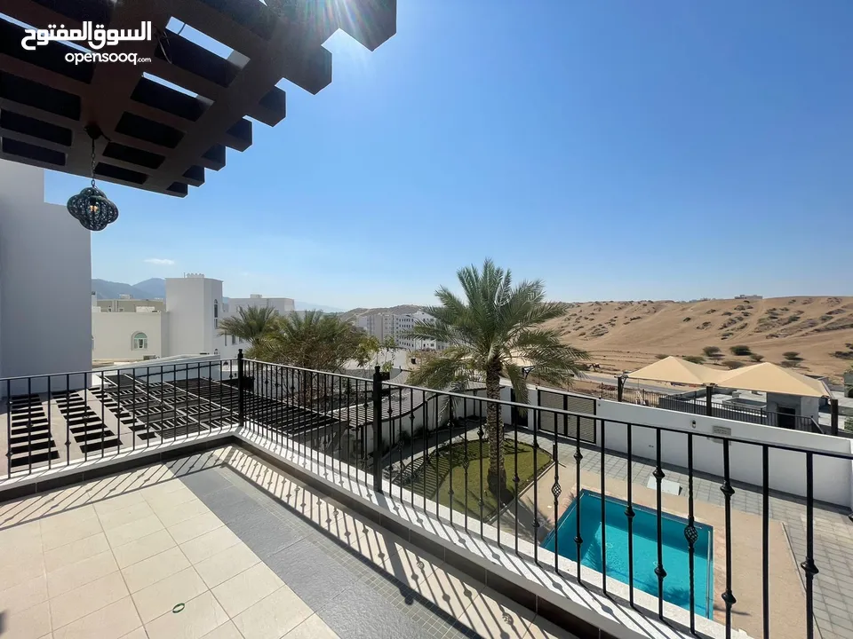 5 + 1 BR Fabulous Villa with Private Pool in Bausher