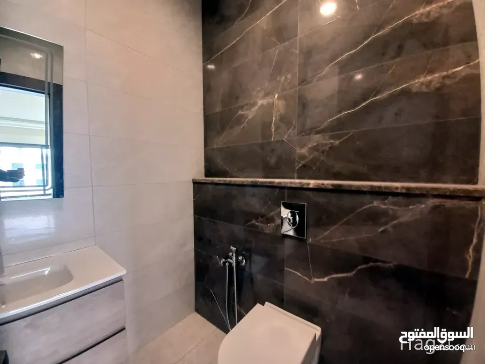 شقة للبيع في تلاع العلي  ( Property ID : 30863 )