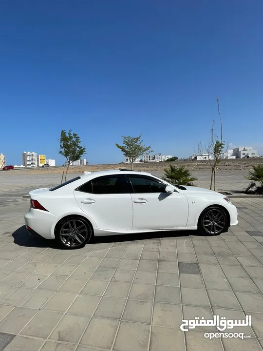 لكزس is 200 t f sport