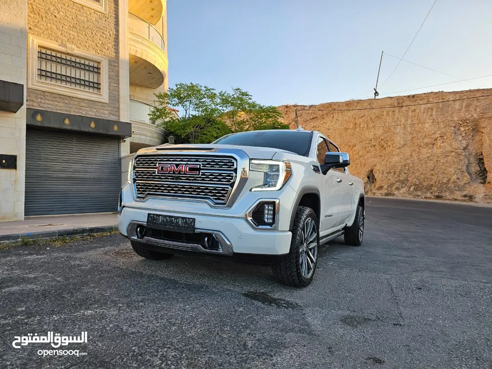 GMC DENALI جمس سيرا دينالي ديزل موديل 2021  فل كامل الاضافات مميز وفحص كامل