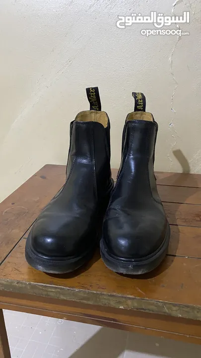 Dr. Martens 2976 Chelsea Boots (Industrial)