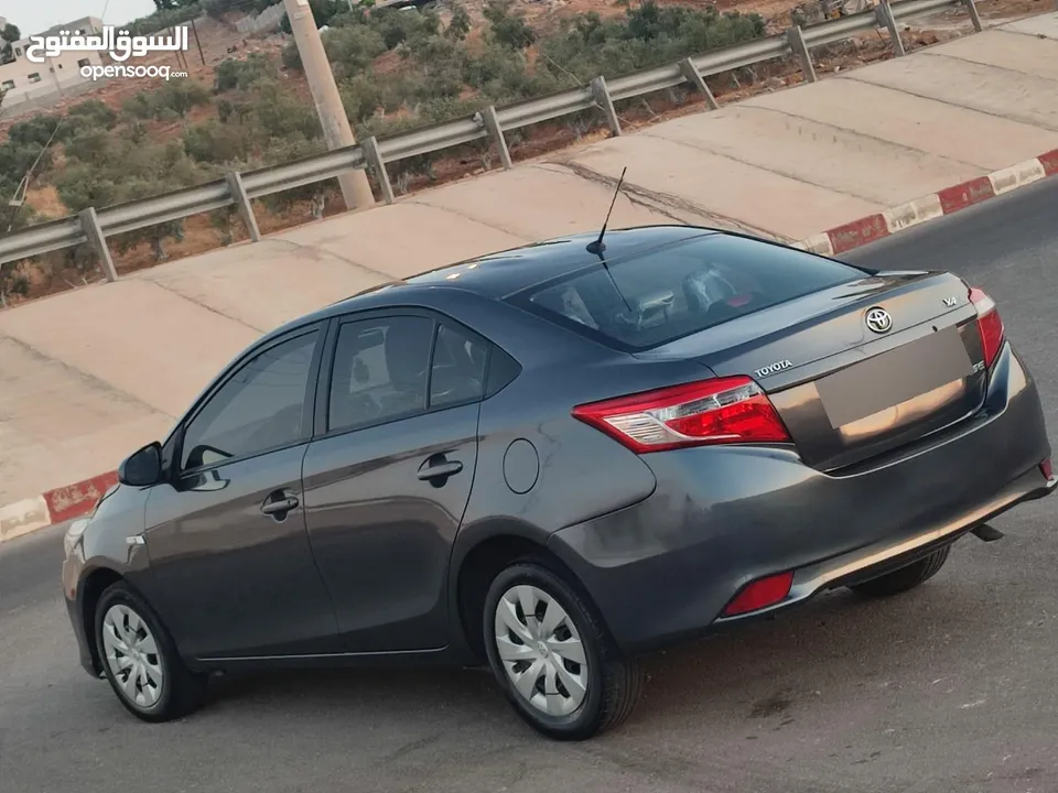 تويوتا يارس 2016 بحاله ممتازه جدا ماتور 1600 جير اوتوماتيك بسعر مغري جدا