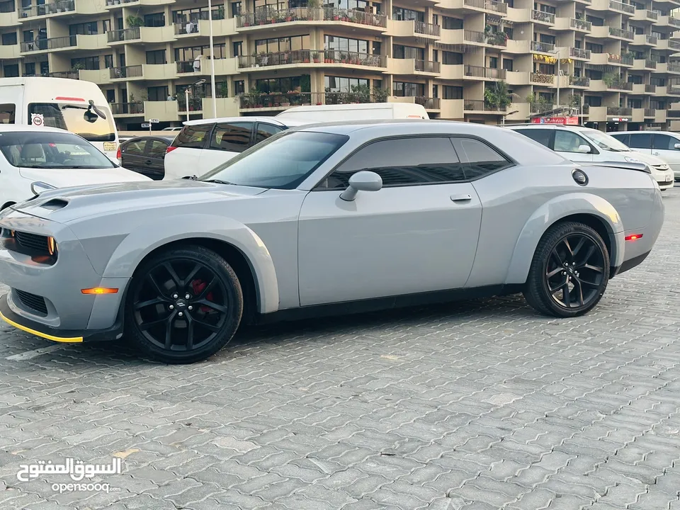 Dodge Challenger 2021 V6 SXT