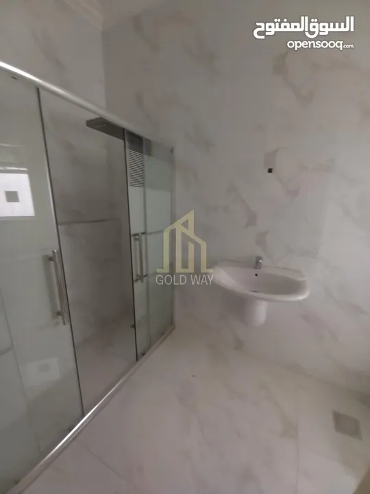 في أجمل مناطق دير غبار شقة 300م داخلي /350م خارجي بتشطيبات راقيه وسعر مميز / ref 9114