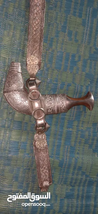 خنجر عماني صياغه قديمه وقويه