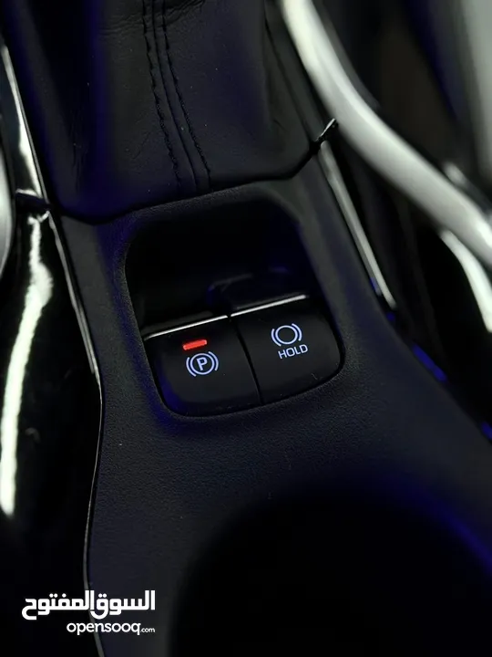 تويوتا كورولا هايبرد 2022