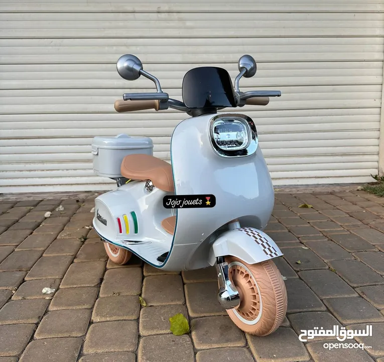 scooter vespa enfant