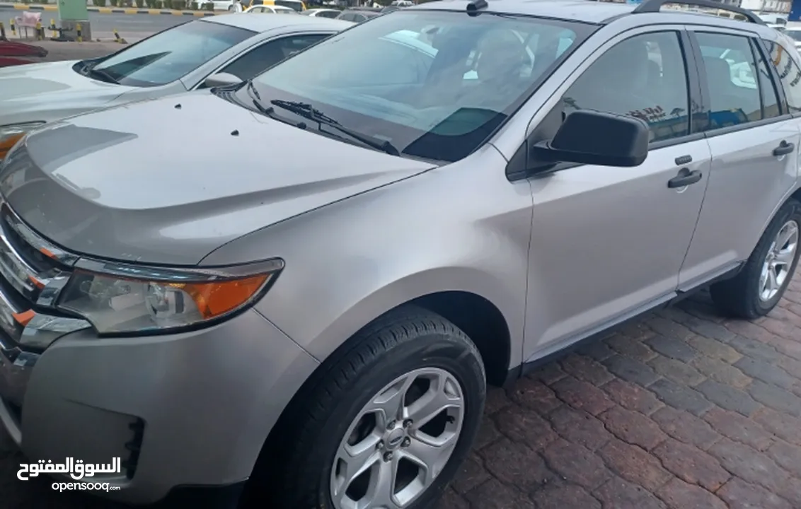 Women Driven Ford Edge 2013 in Very Good Condition