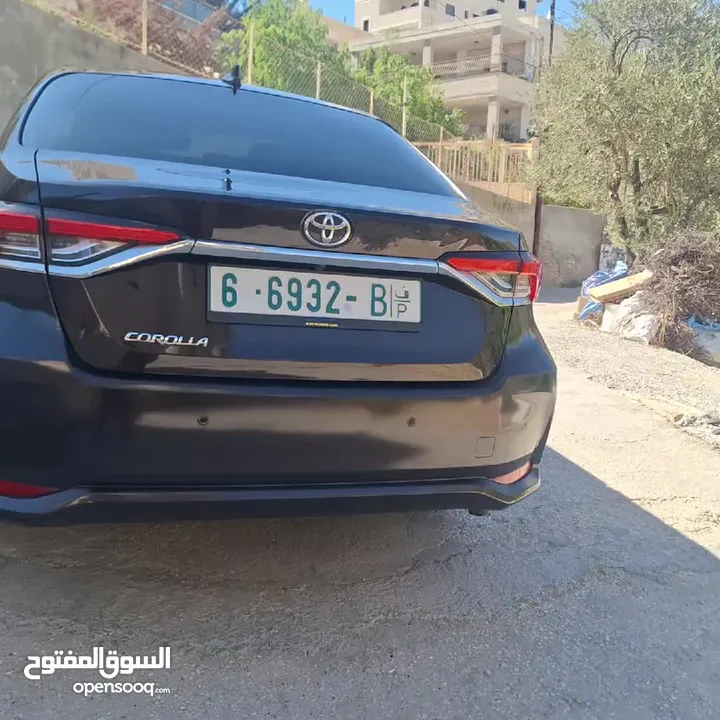 تويوتا كورولا سياره اقتصاديه للمعني التواصل على الرقم