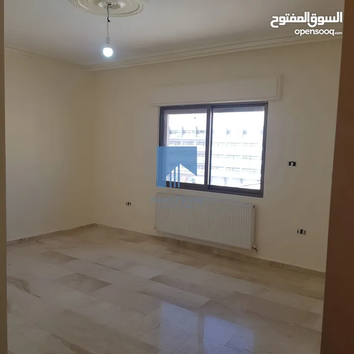 شقة فاخرة للبيع في خلدا خلف بردايس طابق ثالث 185م تشطيب سوبر ديلوكس بسعر مغري