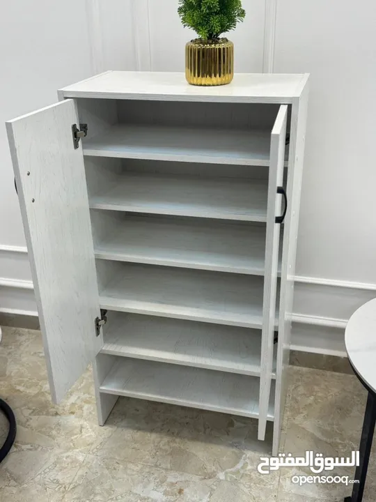 خزانه احذيه