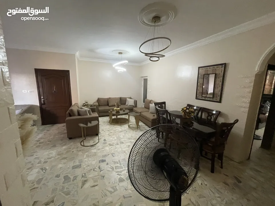 شقة للبيع قرب دوار علي صقر بجانب حديقة كفر راعي