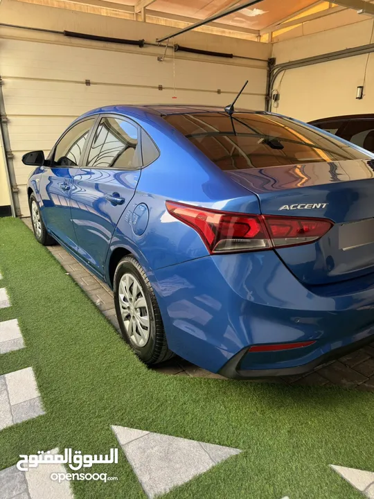 هونداي متوسط المميزات بحاله ممتازه 1.6 وكالة البحرين Hyundai mid option with very good condition