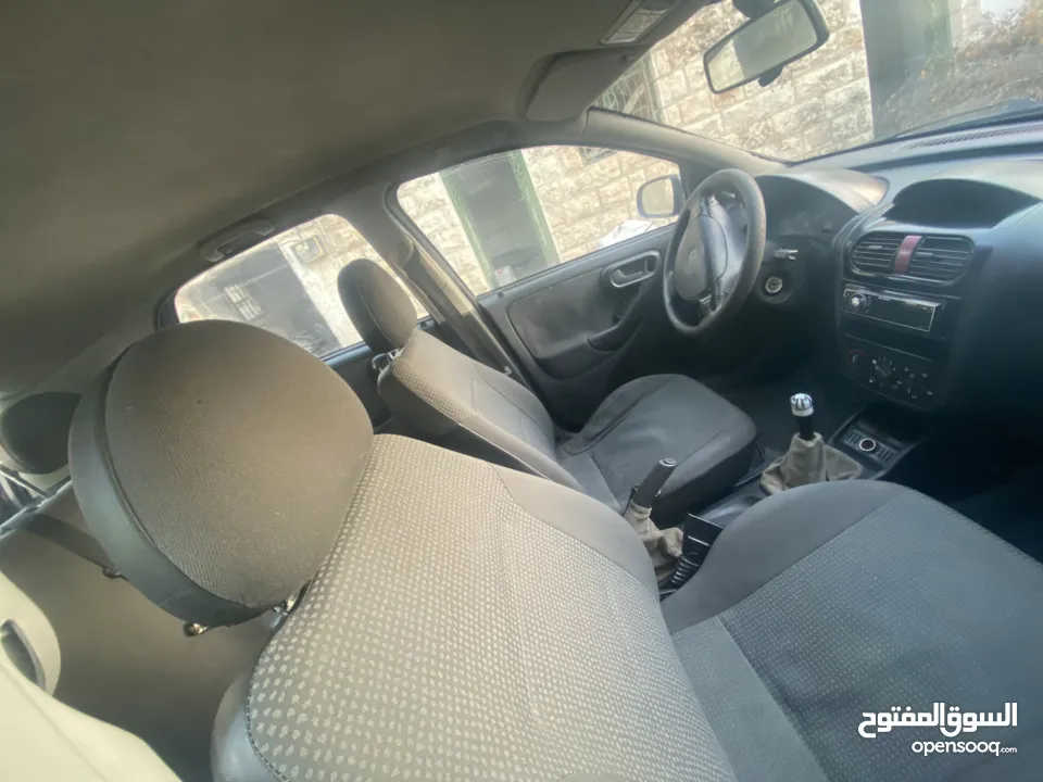 اول كورسا 2005 للبيع