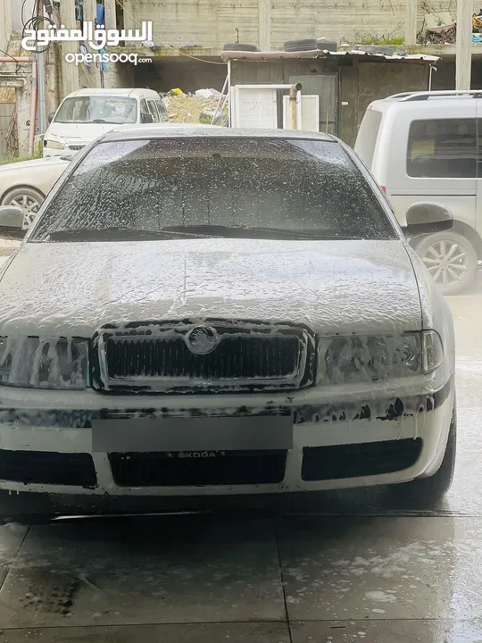 سكودا اكتافيا 2004