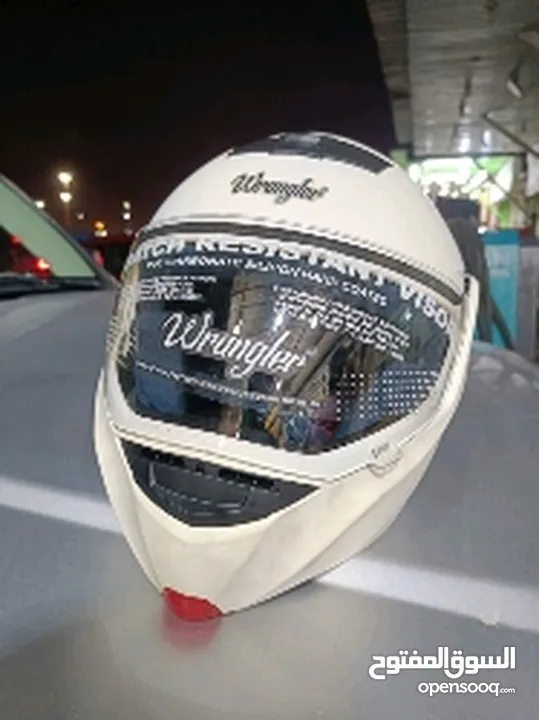 HELMET FOR MOTORCYCLE