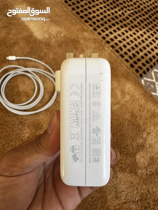 Apple charger 61w شاحن ابل للابتوب
