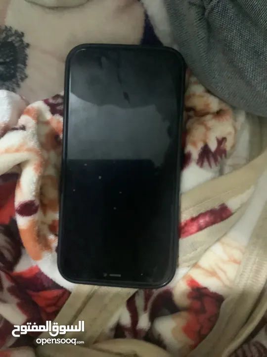 iPhone 12 Pro Max للبدل على آيفون احدث مشفر اصلي تيربو سيم  مع دفع فرق وصف مهم