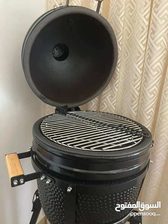 منقل للشوي وللتدخين نوعية فاخرة من ماركة Kamado Bono