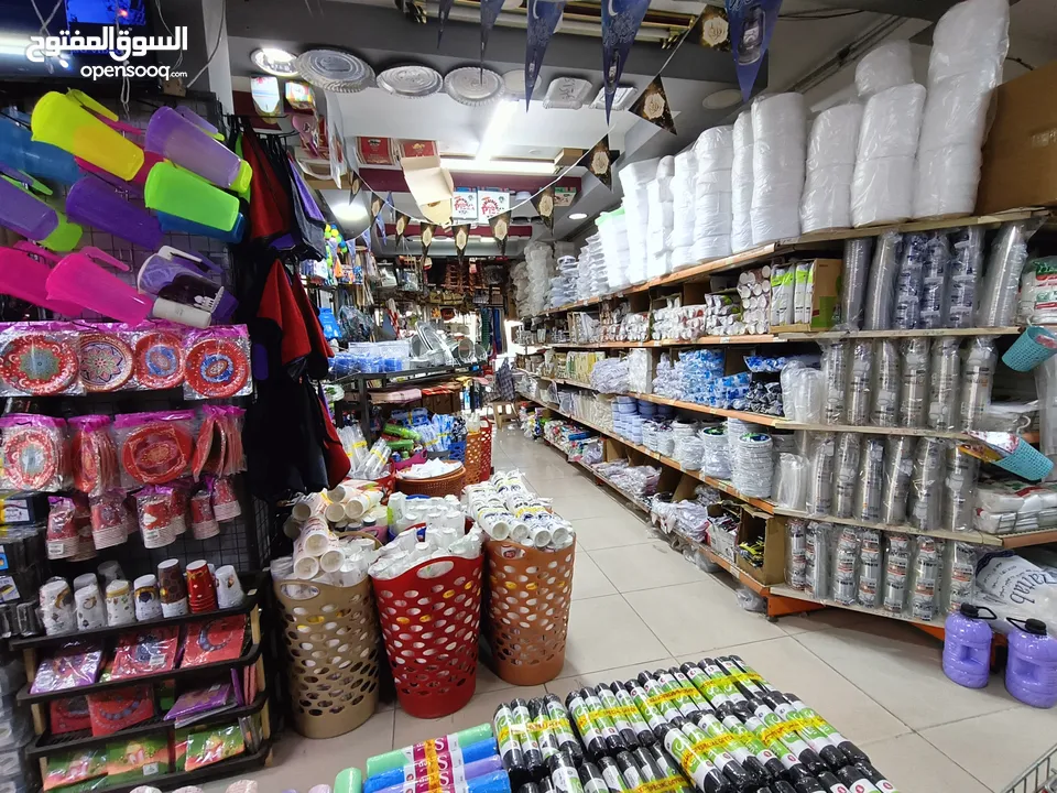محل تجاري للبيع لعدم التفرغ،،
