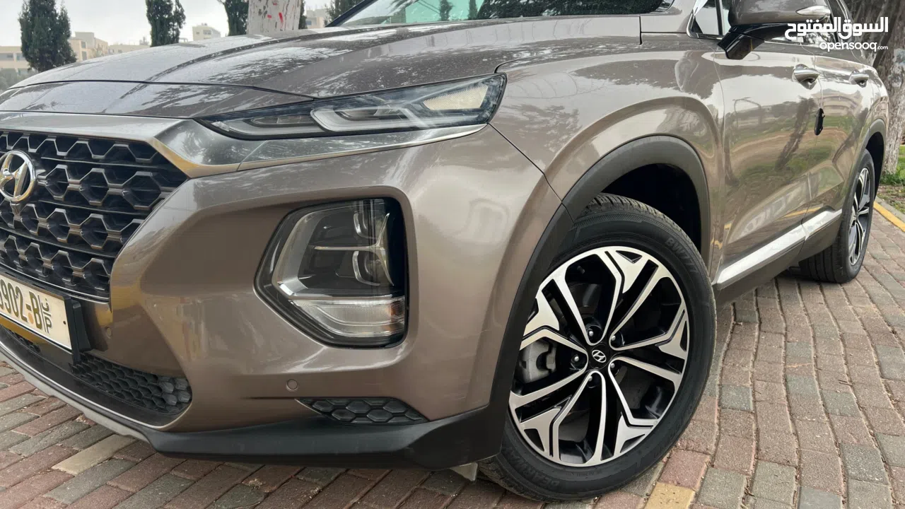 هونداي سنتافي موديل 2019 ترخيص 2018 دفع رباعي 4*4 اضافات مميزة جداً بدون فتحة