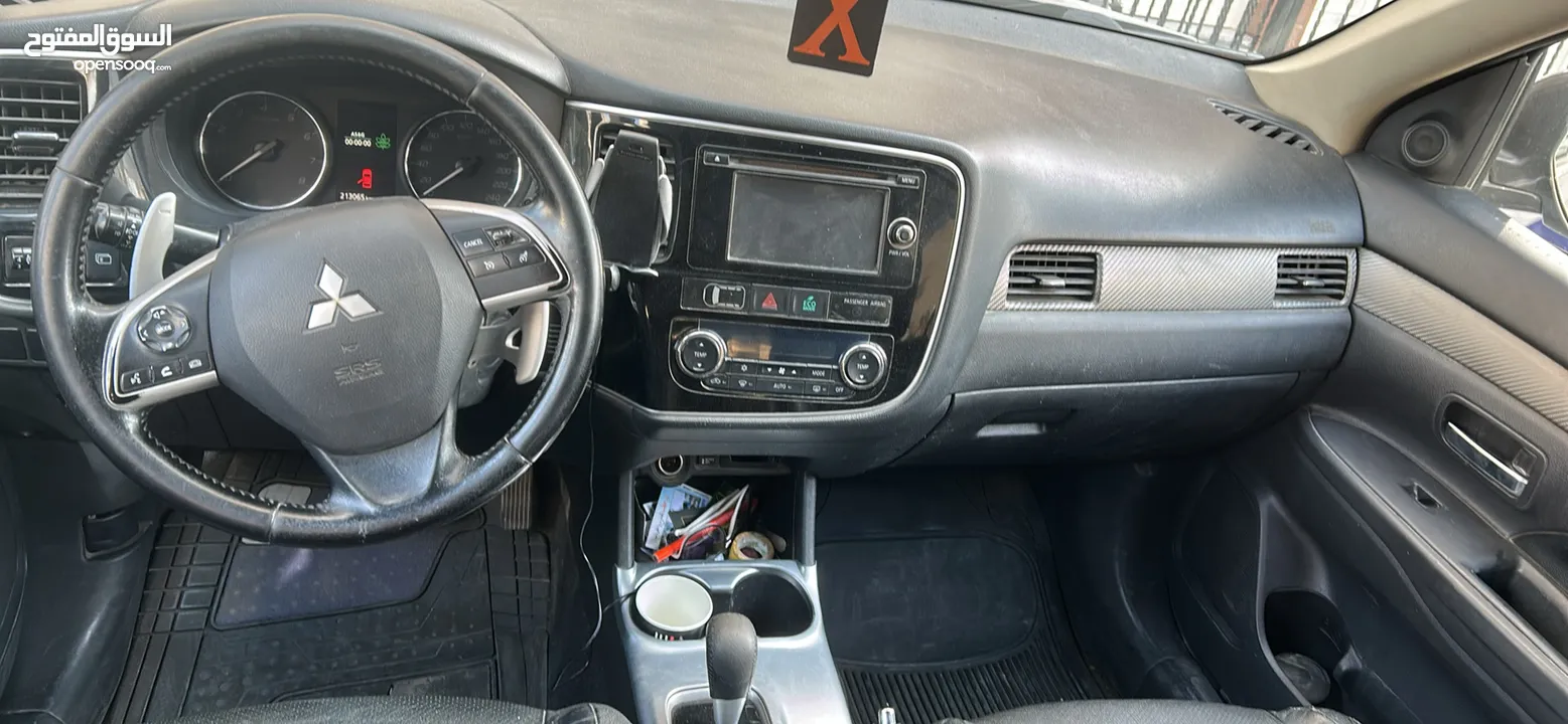 ميتسوبيشي اوت لاندر فل اضافات كرسي كهرباء تدفئة مقاعد وتبريد ايضا كاربون فايبر فتحة سقف مثبت سرعة