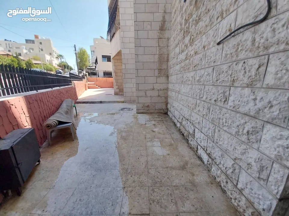 فيلا غير مفروشة للبيع ( Property ID : 38710 )