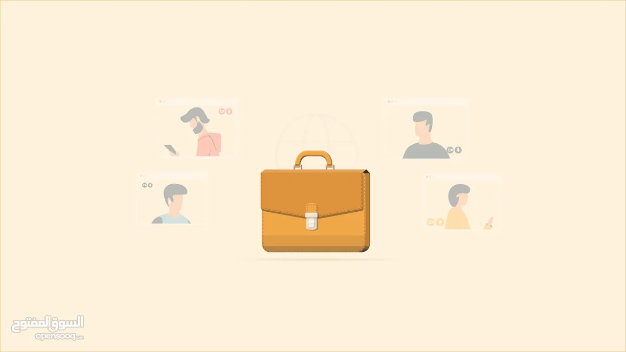 معلمة دروس خصوصية لمادة الحاسوب في منزل الطالب .