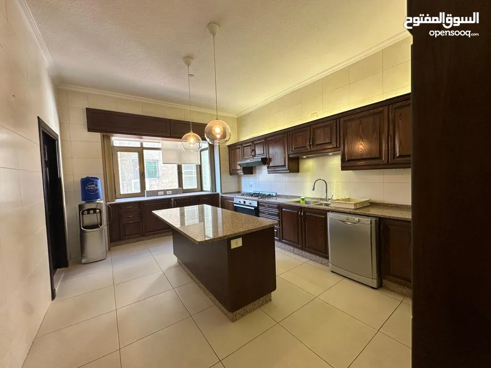 Unfurnished apartment for Sale in Abdoun ( Property 41740 )-174701077