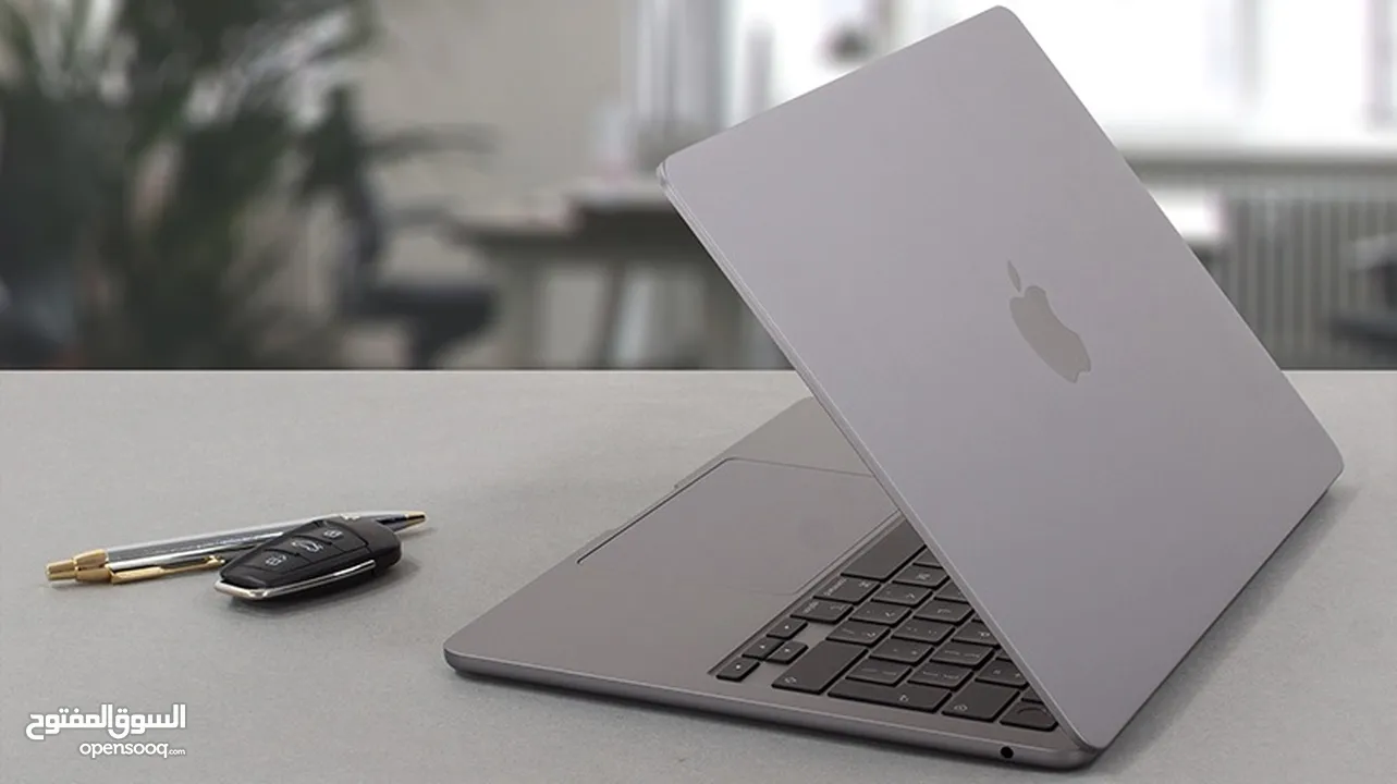 2 MacBook Air M2 256GB - Under warranty til December 7  تخت مفاعل الشركة لأخر السنة  مشحون 7 مرات