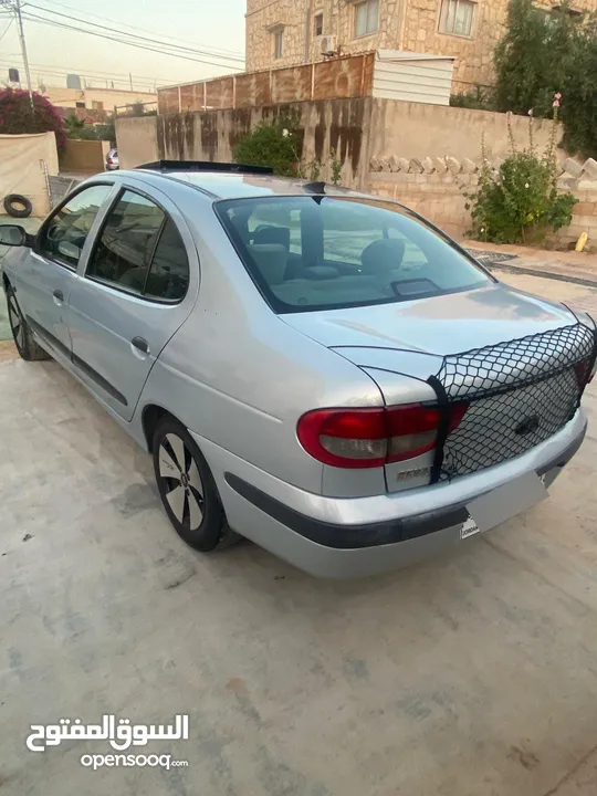 رينو ميجان 2001فحص نضيف للبيع او للبدل علا هيونداي سنتافي