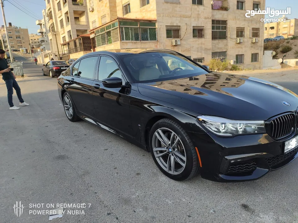 سيارة bmw740 sport plugin 2018