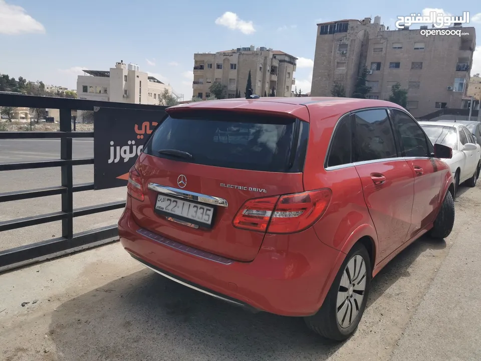 مرسيدس B250 فحص كامل مع بطارية اضافية