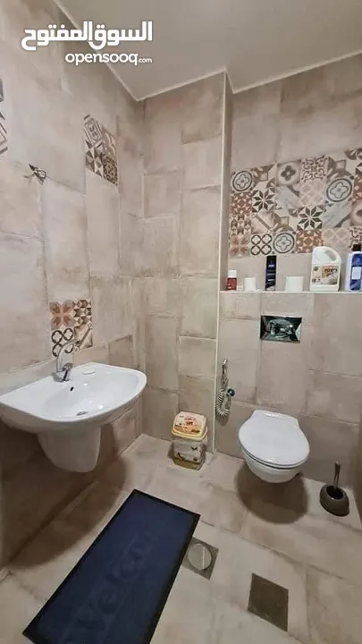 شقة مميزة مفروشة للايجار