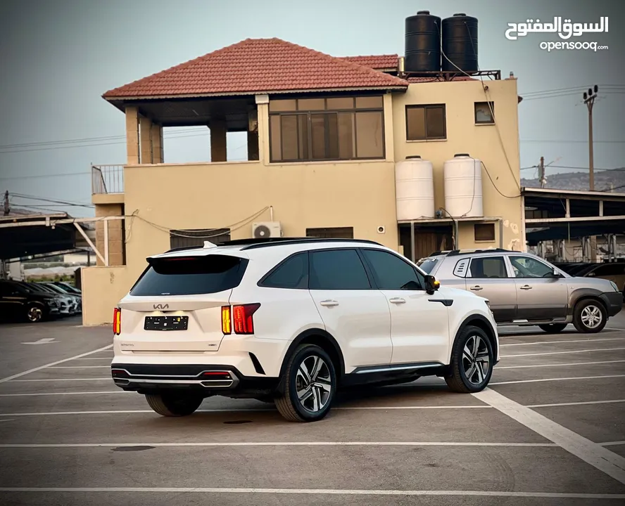 كايا سورينتو/2022 فل الفل  فتحة سقف بانوراما  4x4 ///240Hp بنزين + كهرباء  ( Haybrid) 1600cc