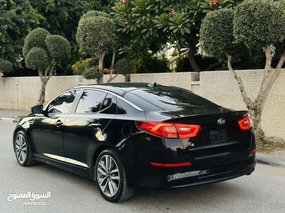كيا اوبتماااا k5 الفخامة بمعنى الكلمة سيارة تحفة يد ثانية عداد 130 الف بالكراتين الله يبارك لحق حالك