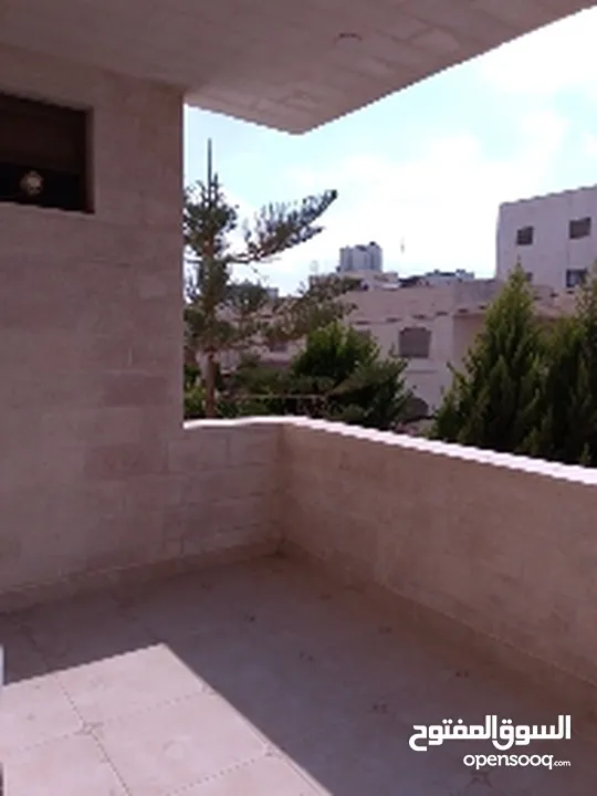 شقة طابقية بمواصفات مميزة للايجار في البنيات من المالك مباشره يرجى عدم تدخل وسطاء او مكاتب عقارية