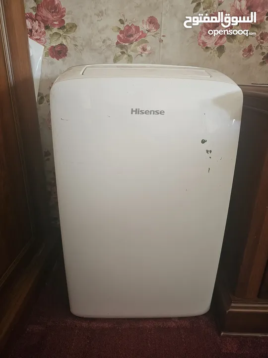 مكيف بارد ساخن ماركة Hisense نستعمل بحاله ممتازه
