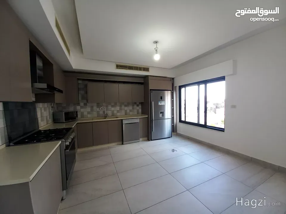 شقة غير مفروشة للإيجار 230م2 ( Property 18485 ) سنوي فقط