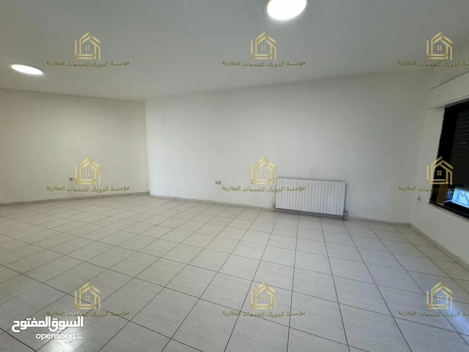 شقة فارغة - الصويفية - 3نوم 1ماستر - 190م - قرب الخدمات العامة