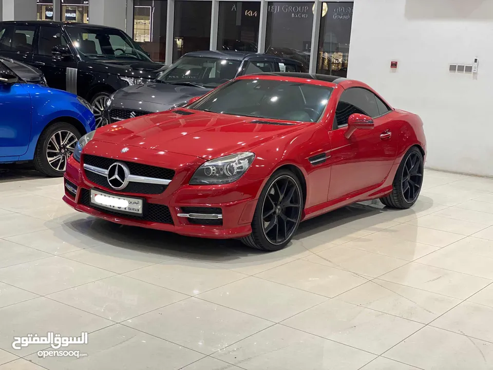 Mercedes Benz SLK-350 / 2014 (Red)