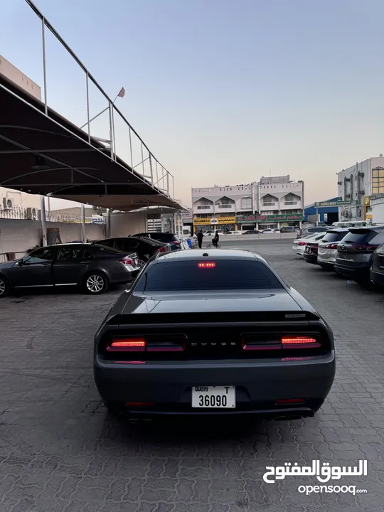 Dodge challenger 2017