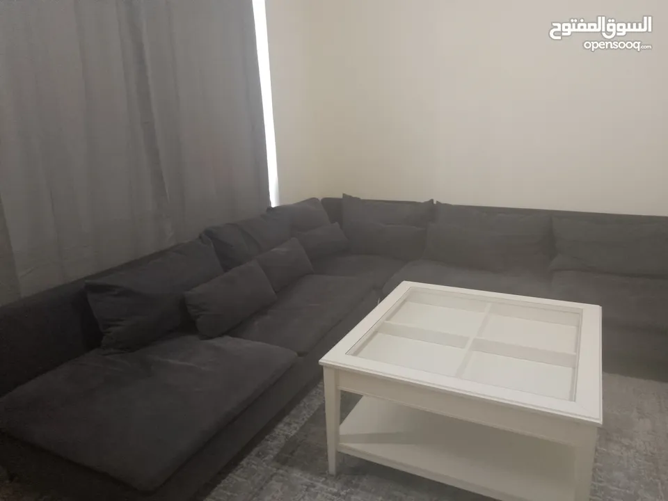 4 Deluxe Bedspace for Young Females - Room in Abu Dhabi