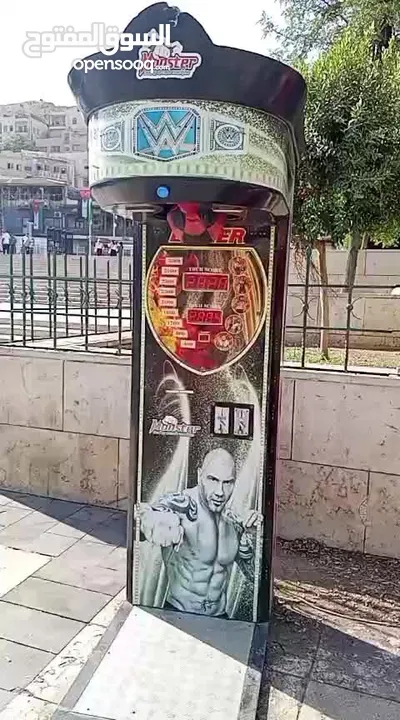 ألعاب بوكس مستعمل للبيع بحالة جيدة وسعر مغري