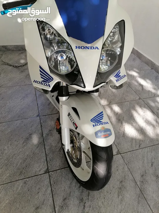 دراجة هوندا 800cc مرخصة 2008