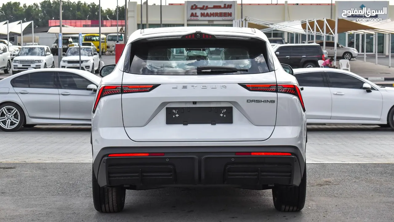 1.6 لاكشري بدون دفعات مقدمه والقسط الاول بعد ثلاث شهور