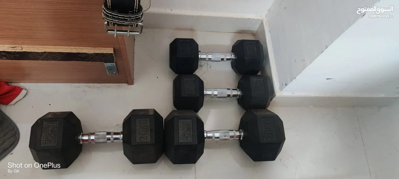 GYM EQUIPMENTS ( BENCH PRESS / DUMBLES / ROD / PLATES )