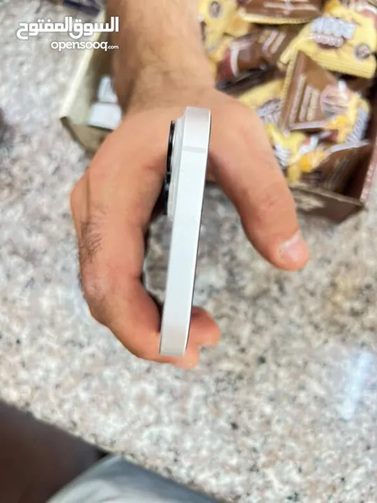 ايفون 14 بلس