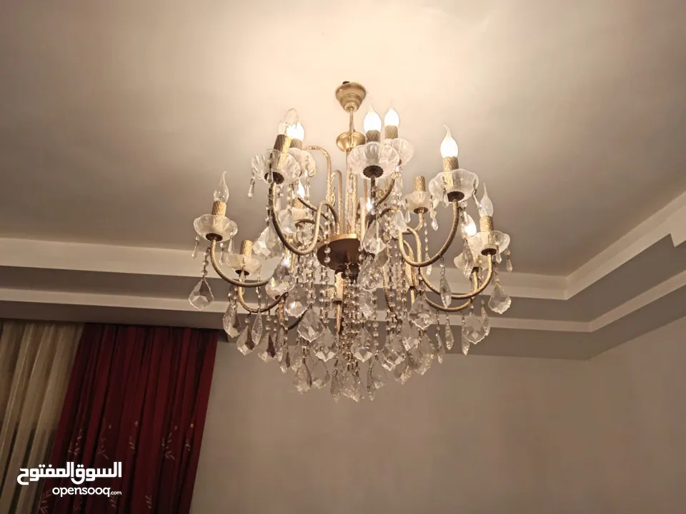 طقم كنب + سجاد + طربيزات + ثريات